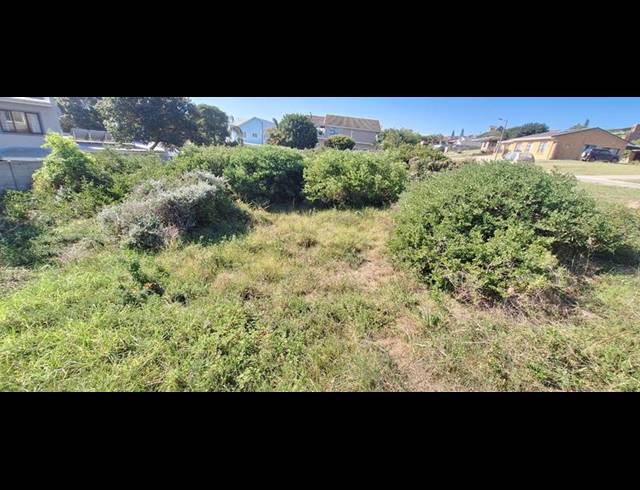 LAND FOR SALE IN FRAAIUITSIG